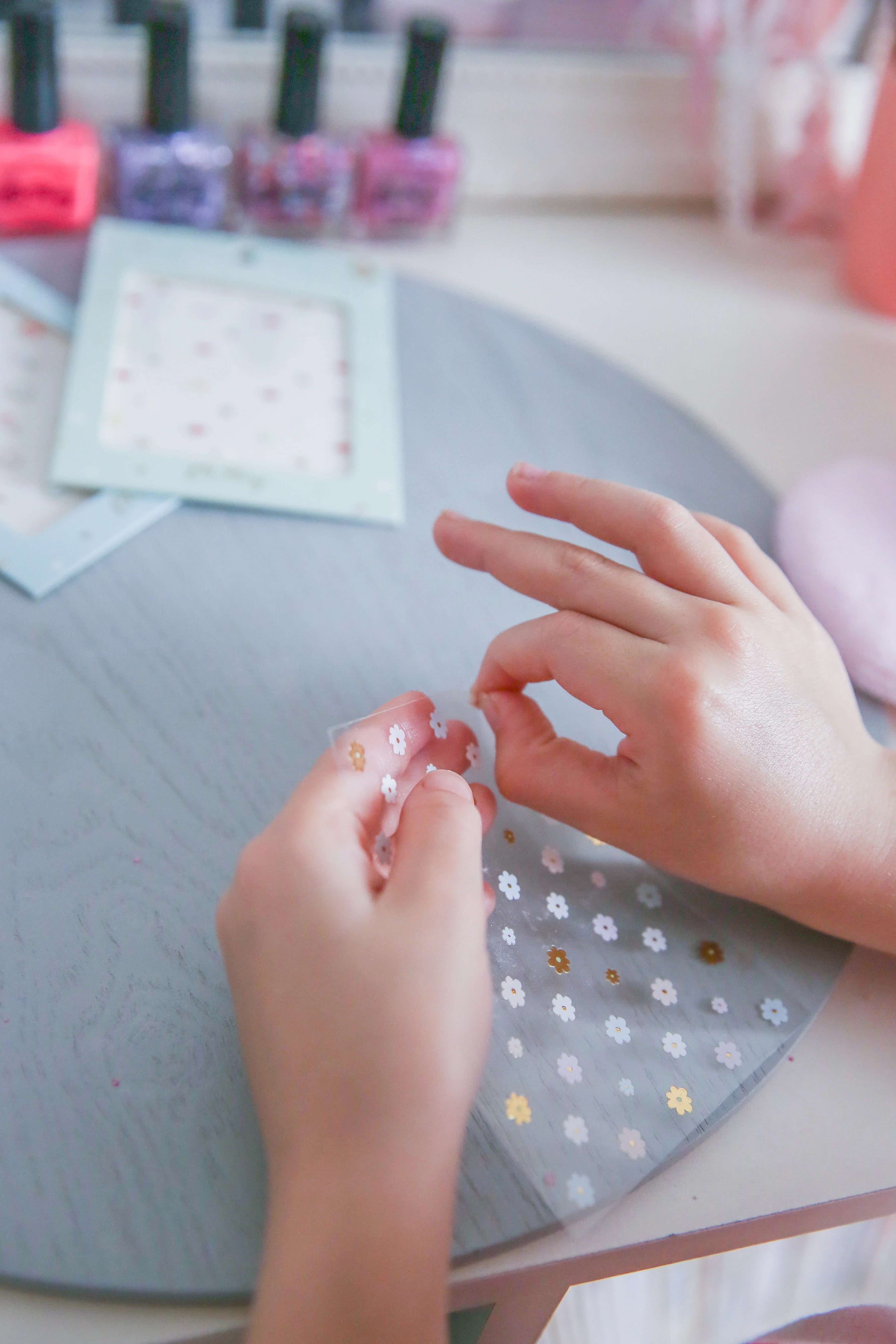 Oh Flossy | Nail Stickers Magic Garden