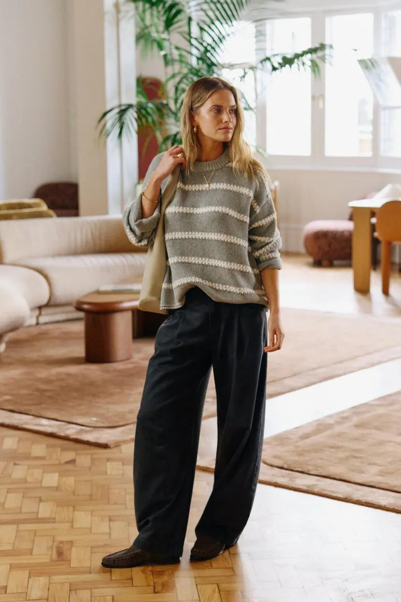 Ceres Life | Gemma Pleat Pant- Washed black