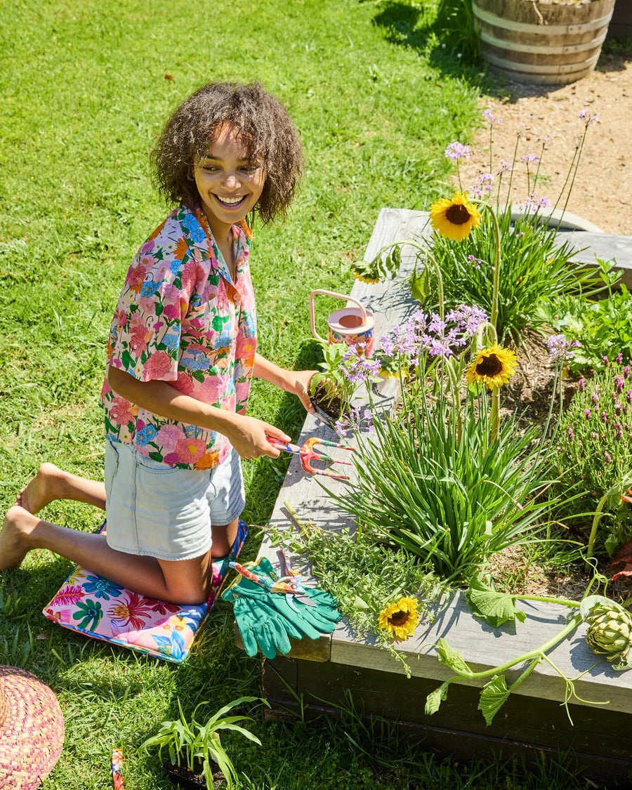 Kip & Co | Wild Flowers In Bloom Garden Tools and Gloves Set