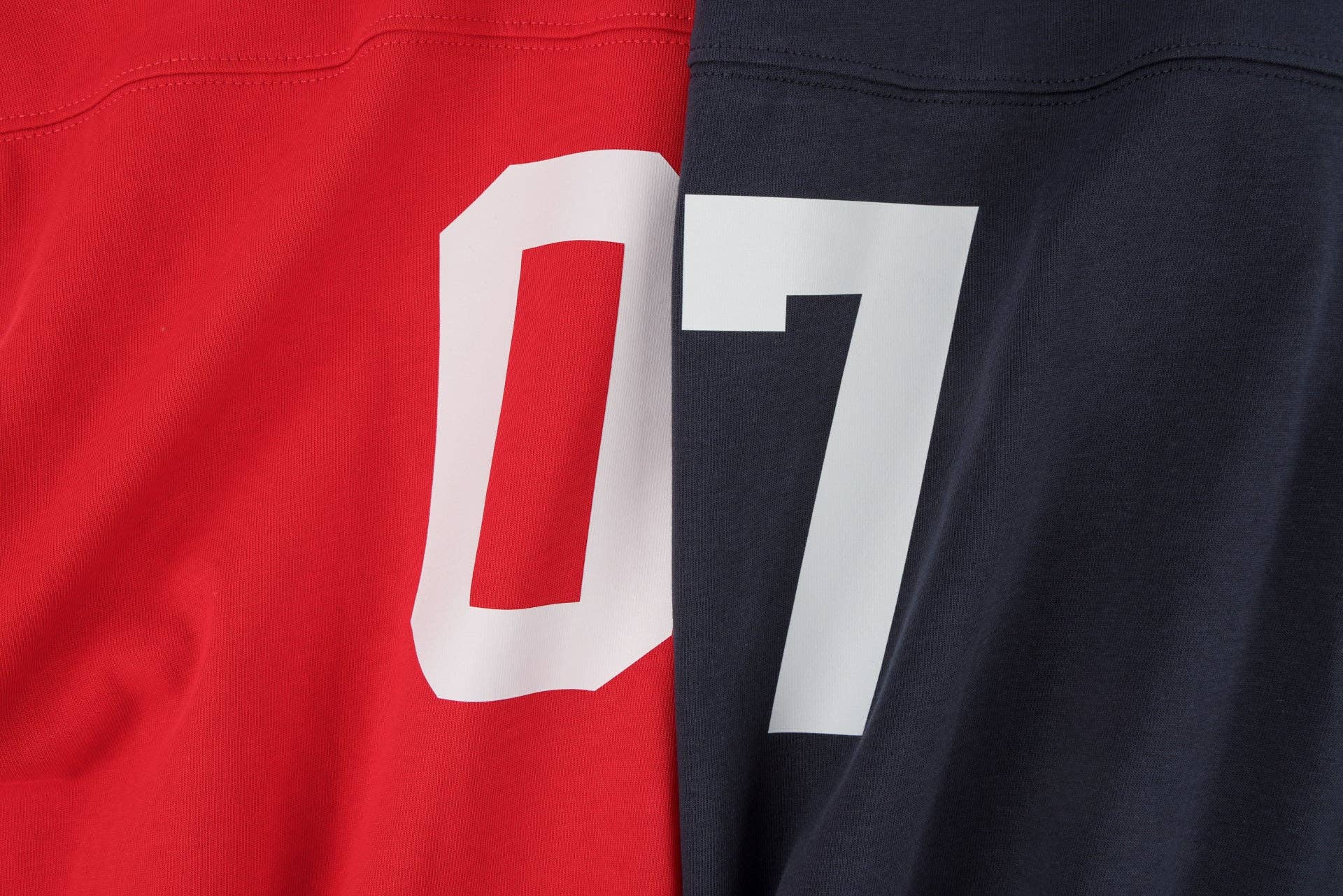 BBOBBIE | 07 Tee in Red