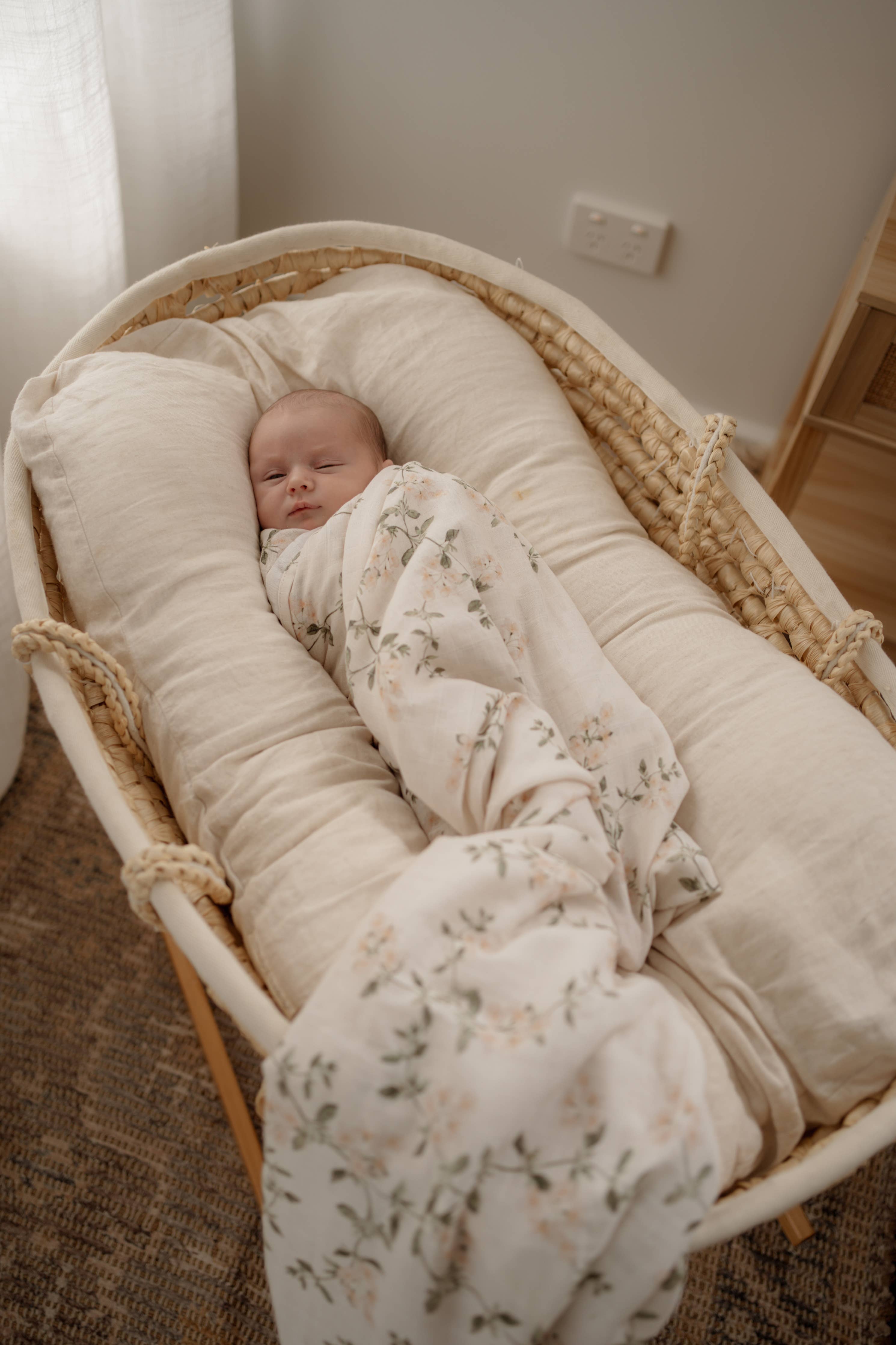 Pop Ya Tot | Fleur Blanche Swaddle Wrap