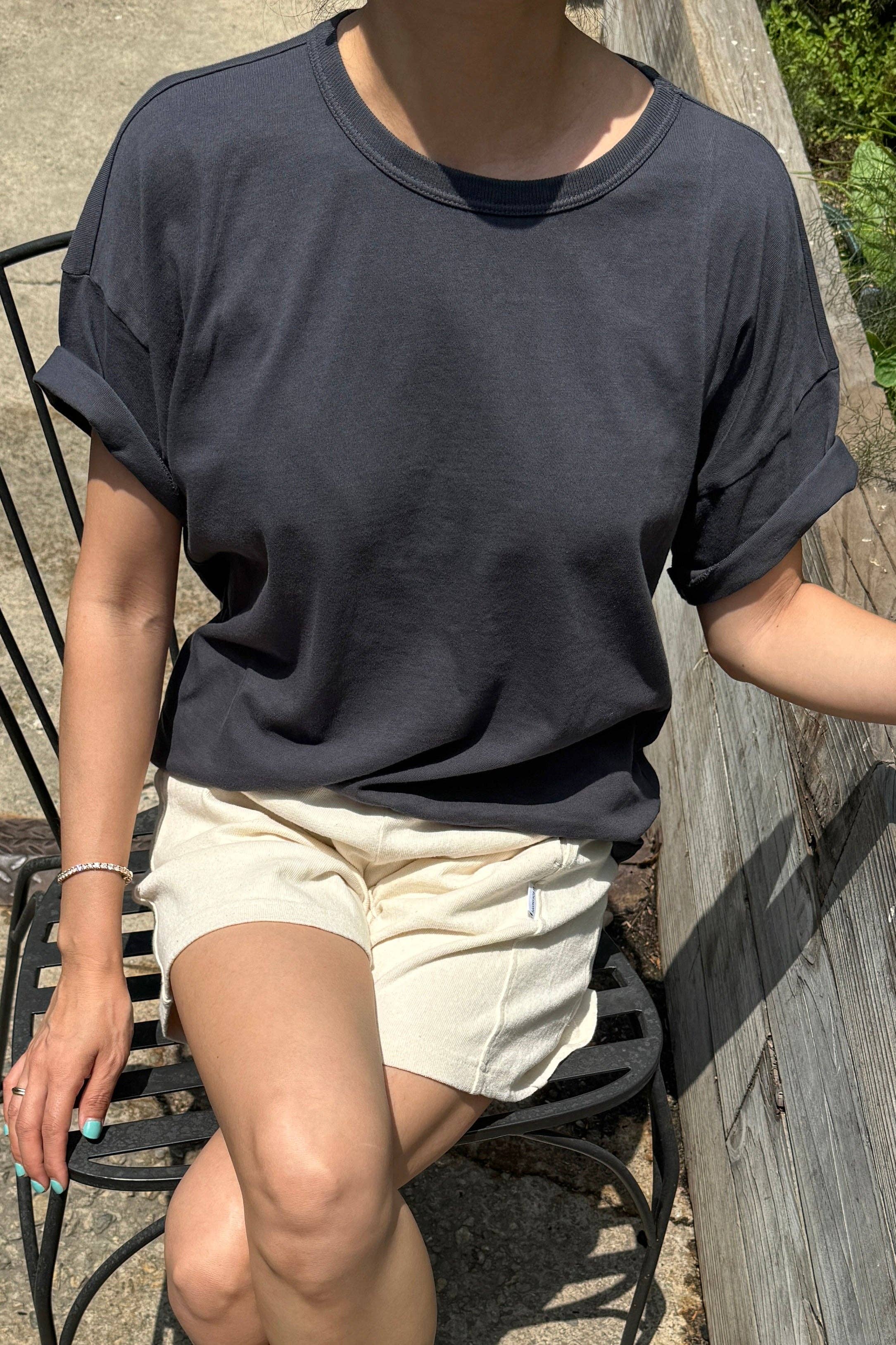 Le Bon Shoppe | Her Tee- Carbon