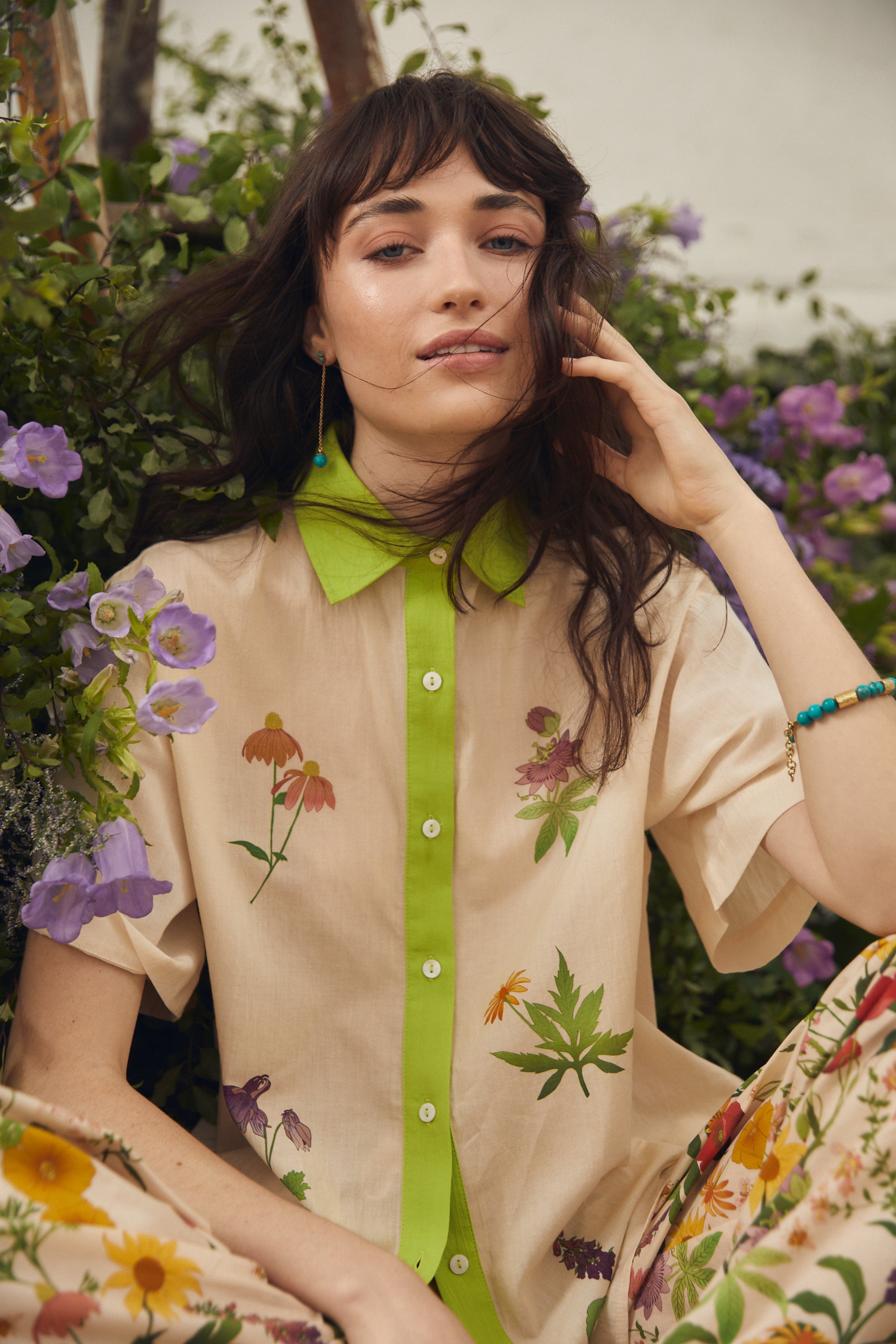 Bohemian Traders | Bee-tanical Short Sleeve Shirt