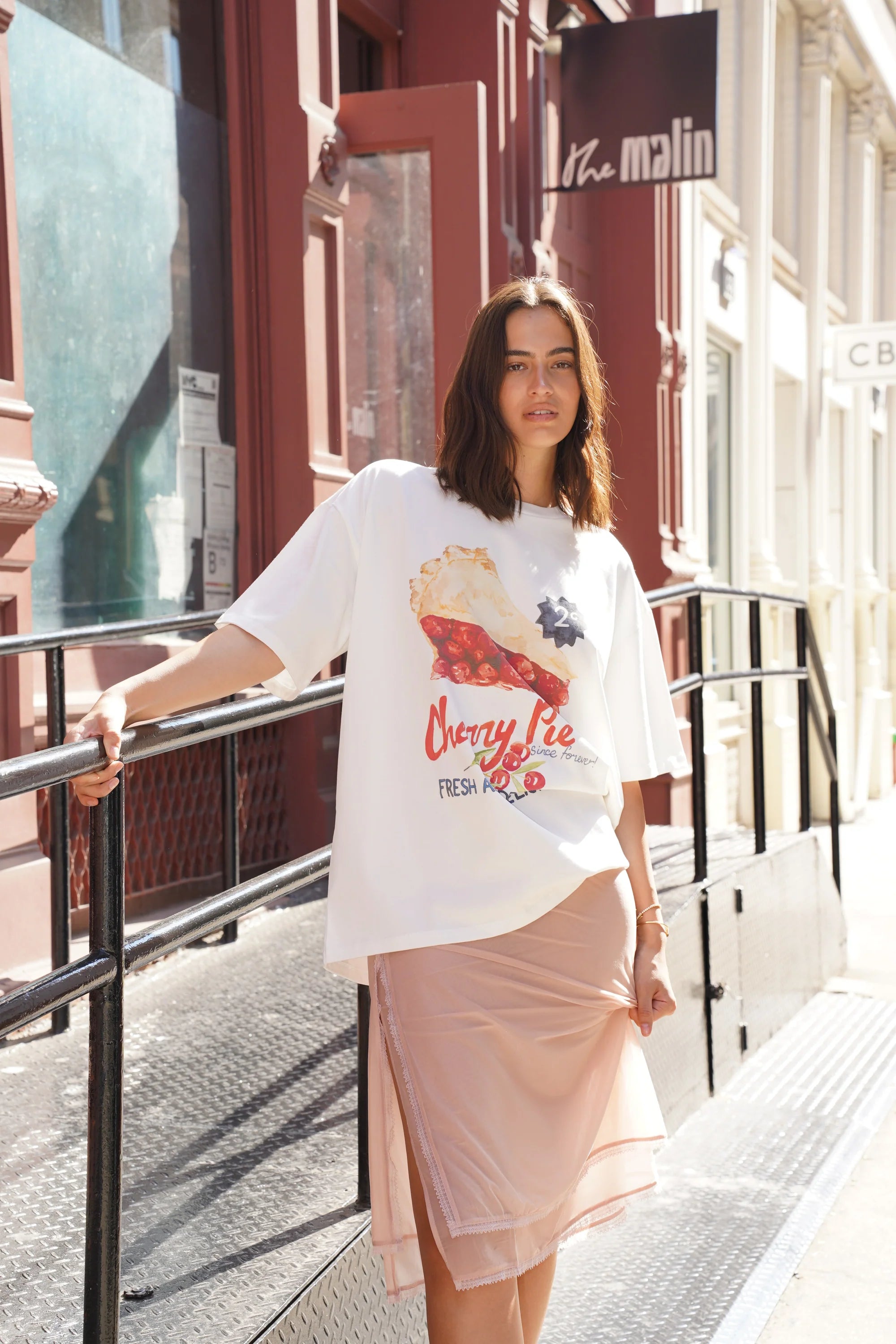 Maku | Cherry Pie Oversize Tee- White