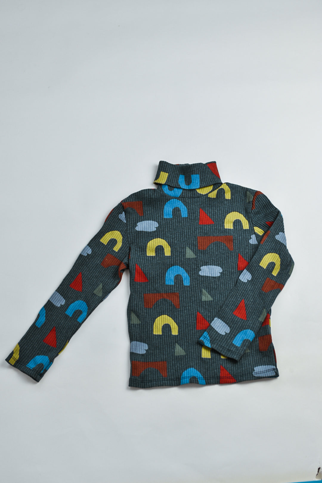 RE LOVED Bobo Choses Skivvy size 6-7