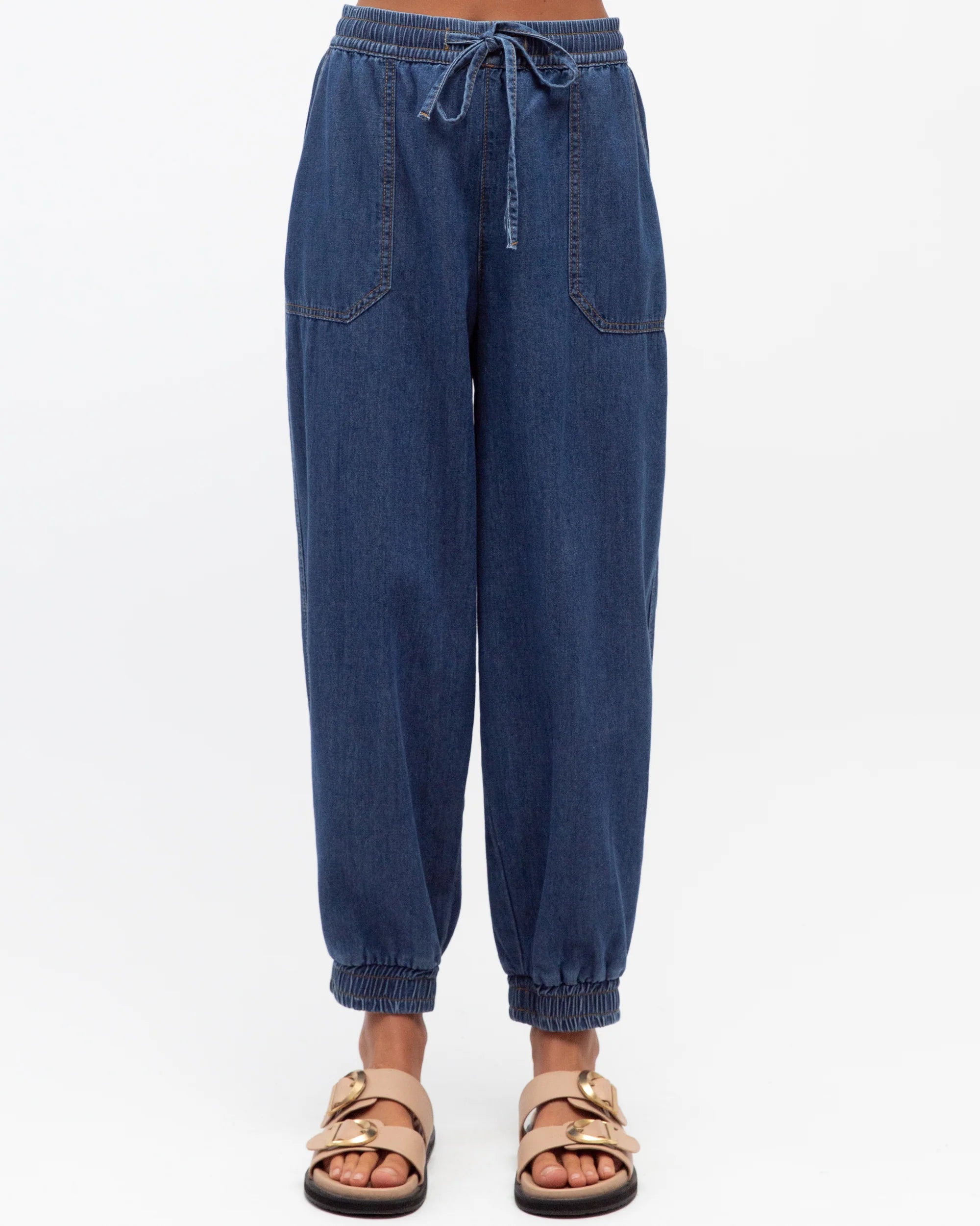 Label of Love | Slouchy Chambray Pant