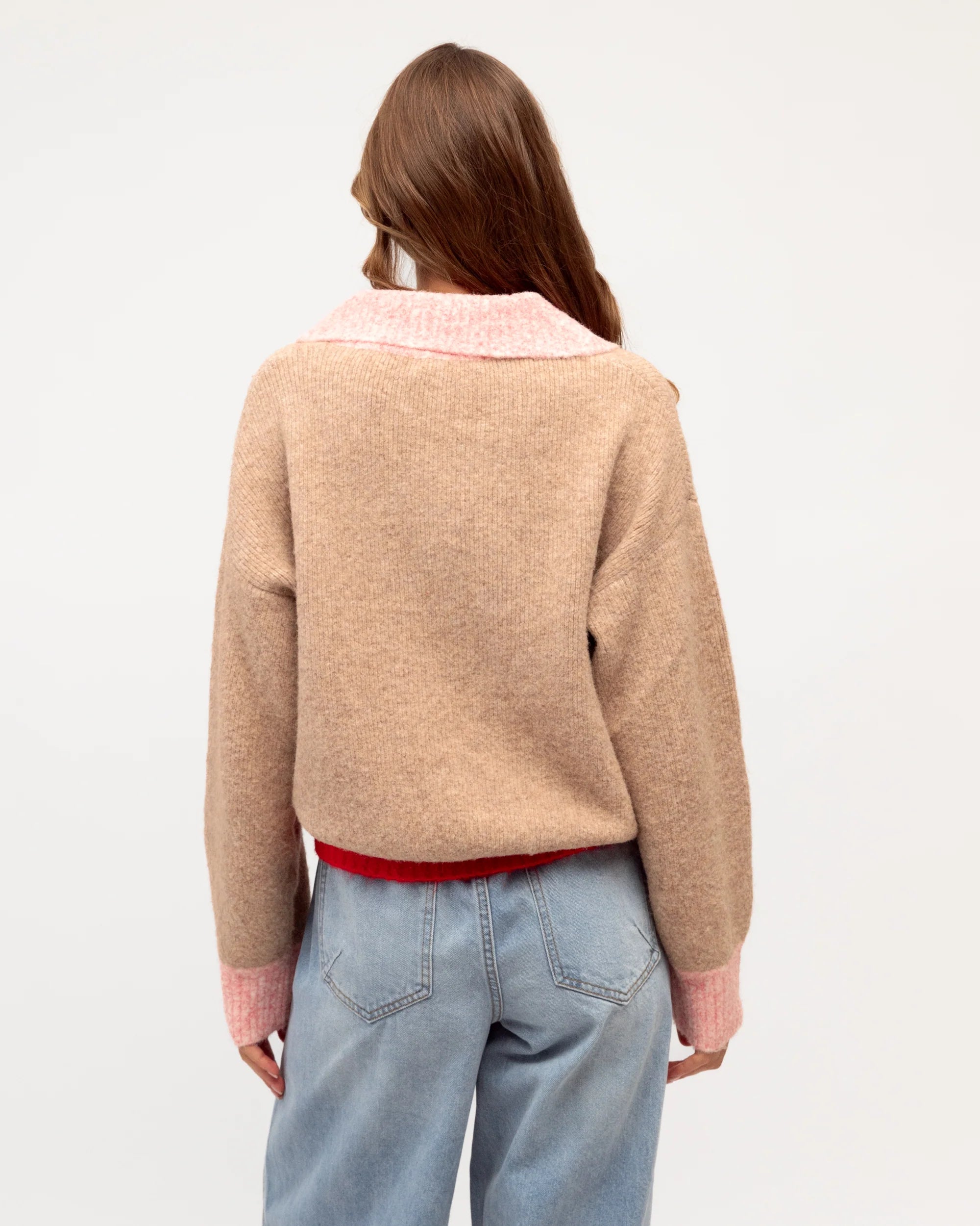 Label of Love | Contrast Collar Knit