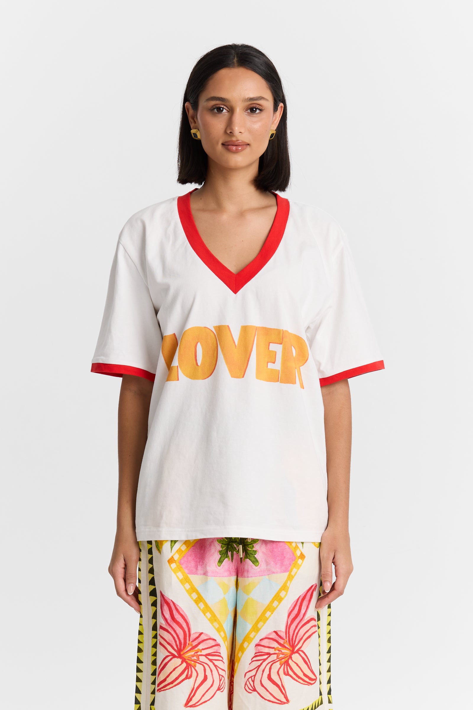 Maku | Lover V-neck Tee