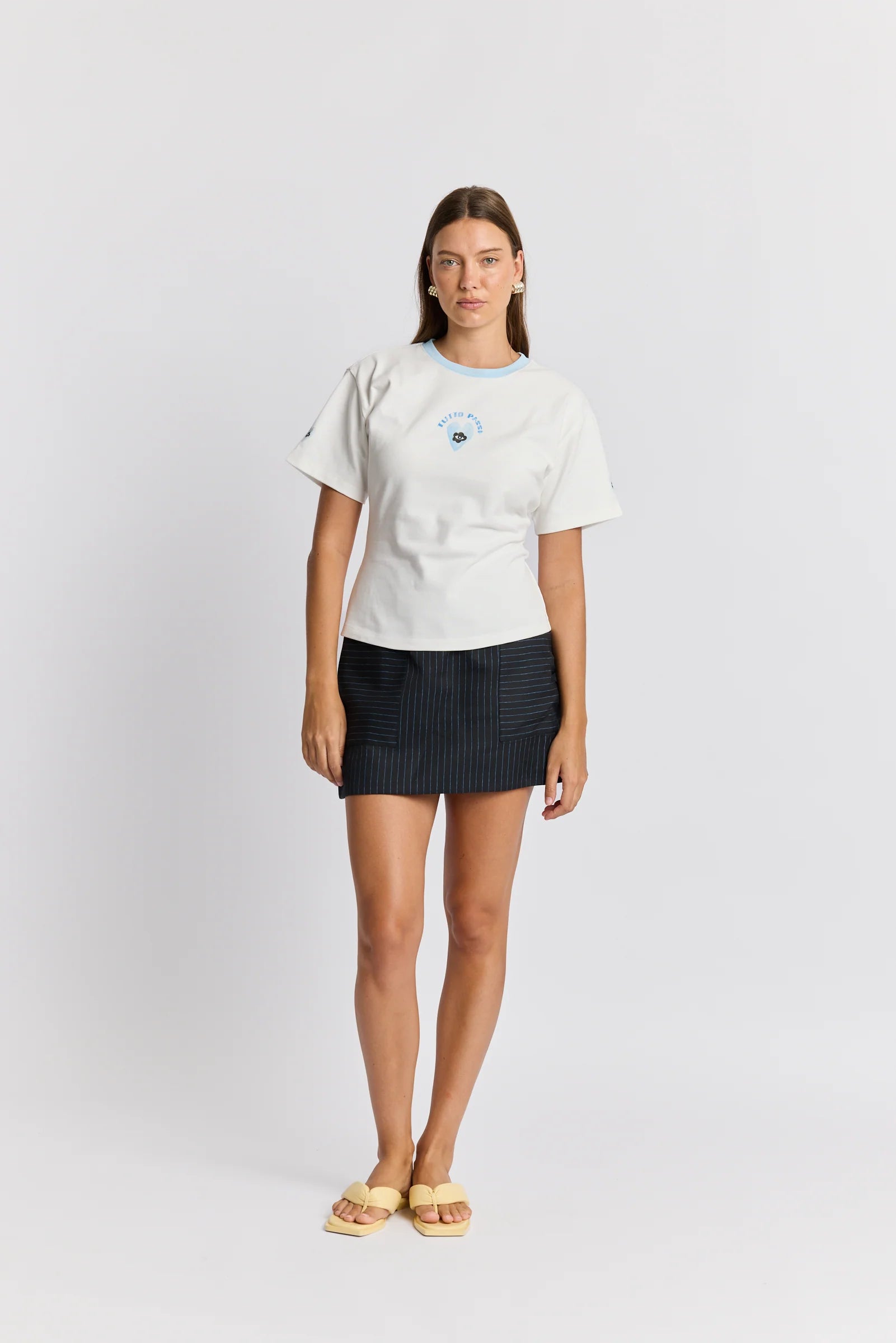 Maku | Tutto Passa Fitted Tee