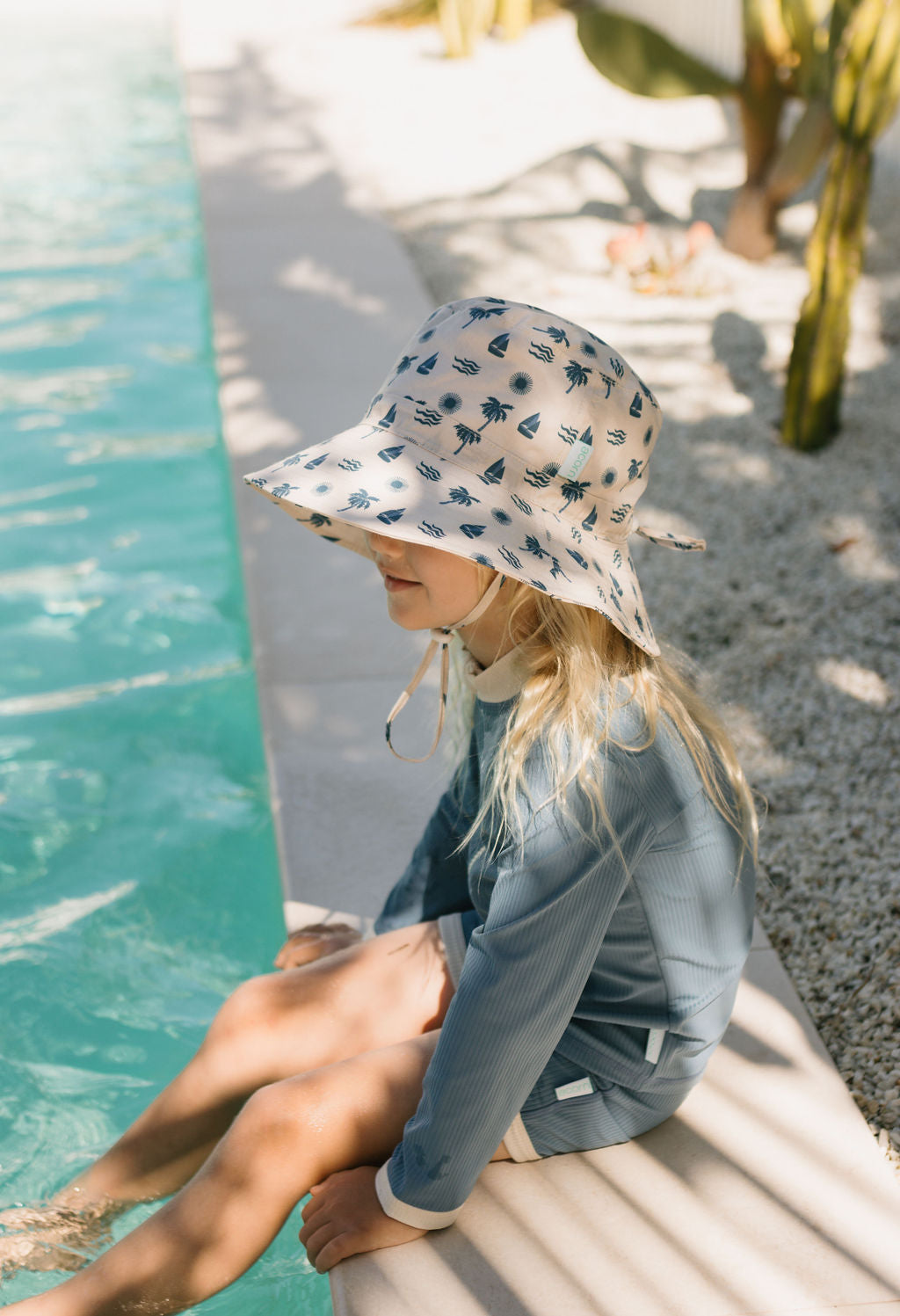 Acorn | Island Breeze Wide Brim Bucket Hat
