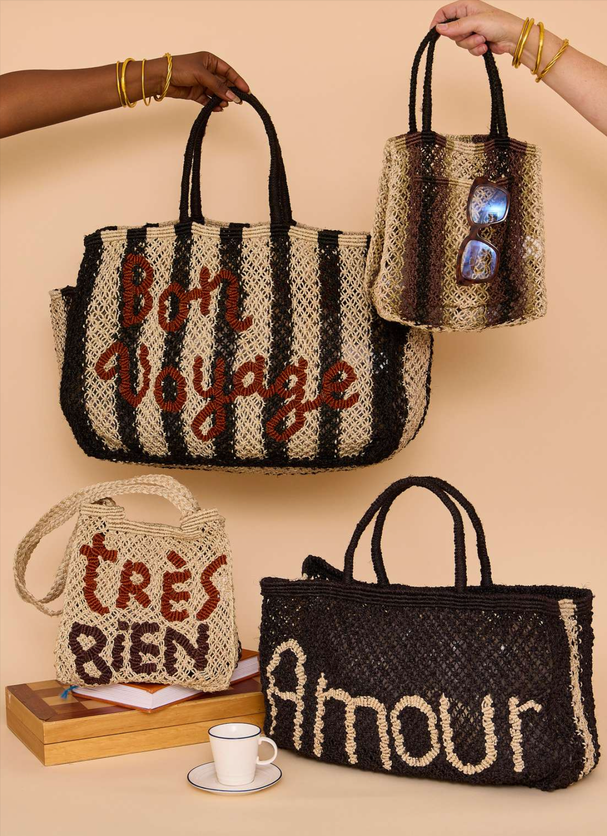 The Jacksons | Tres Bien Cara Bag- red/navy