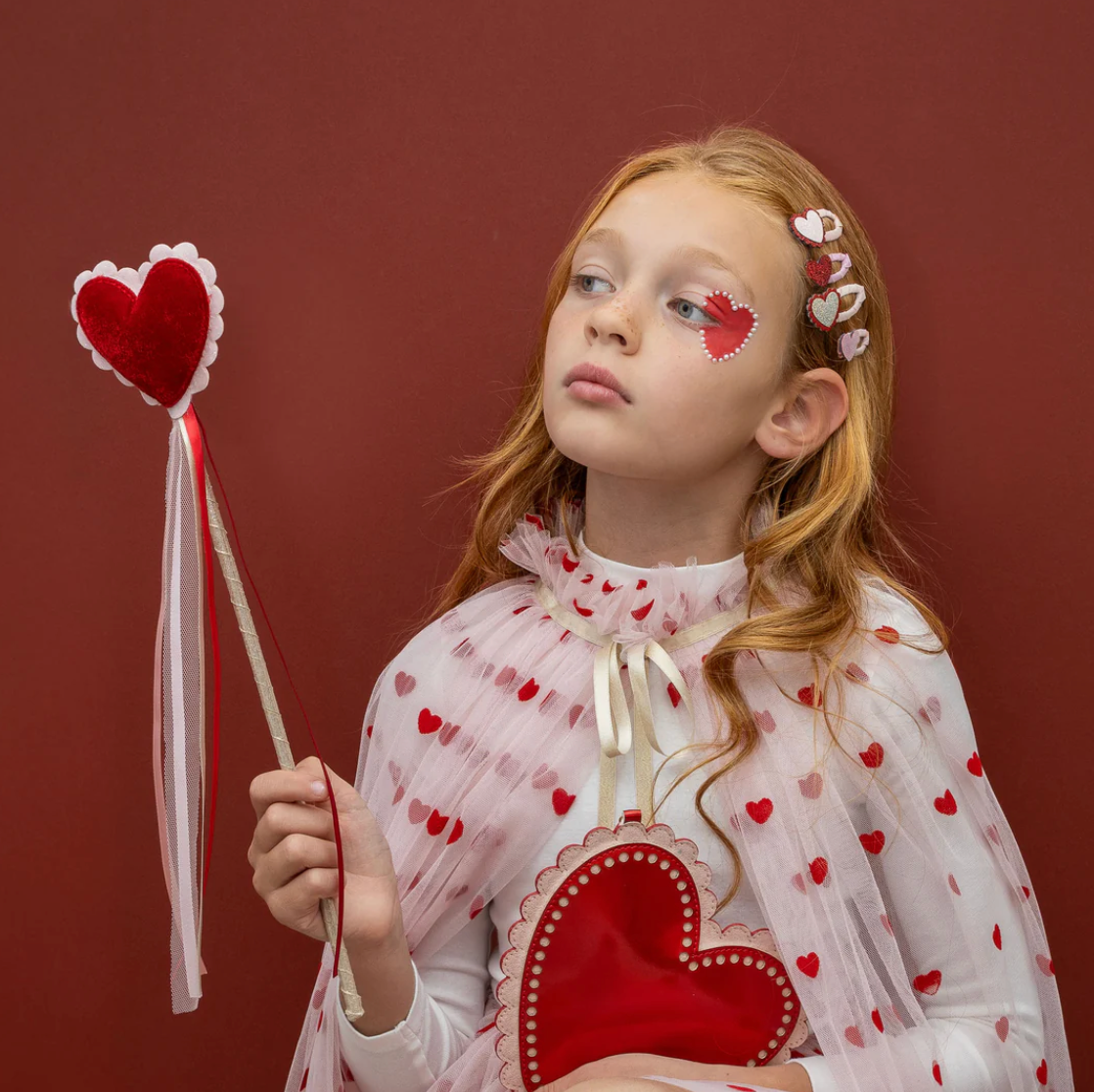 Mimi and Lula | Scallop Heart Clic Clacs