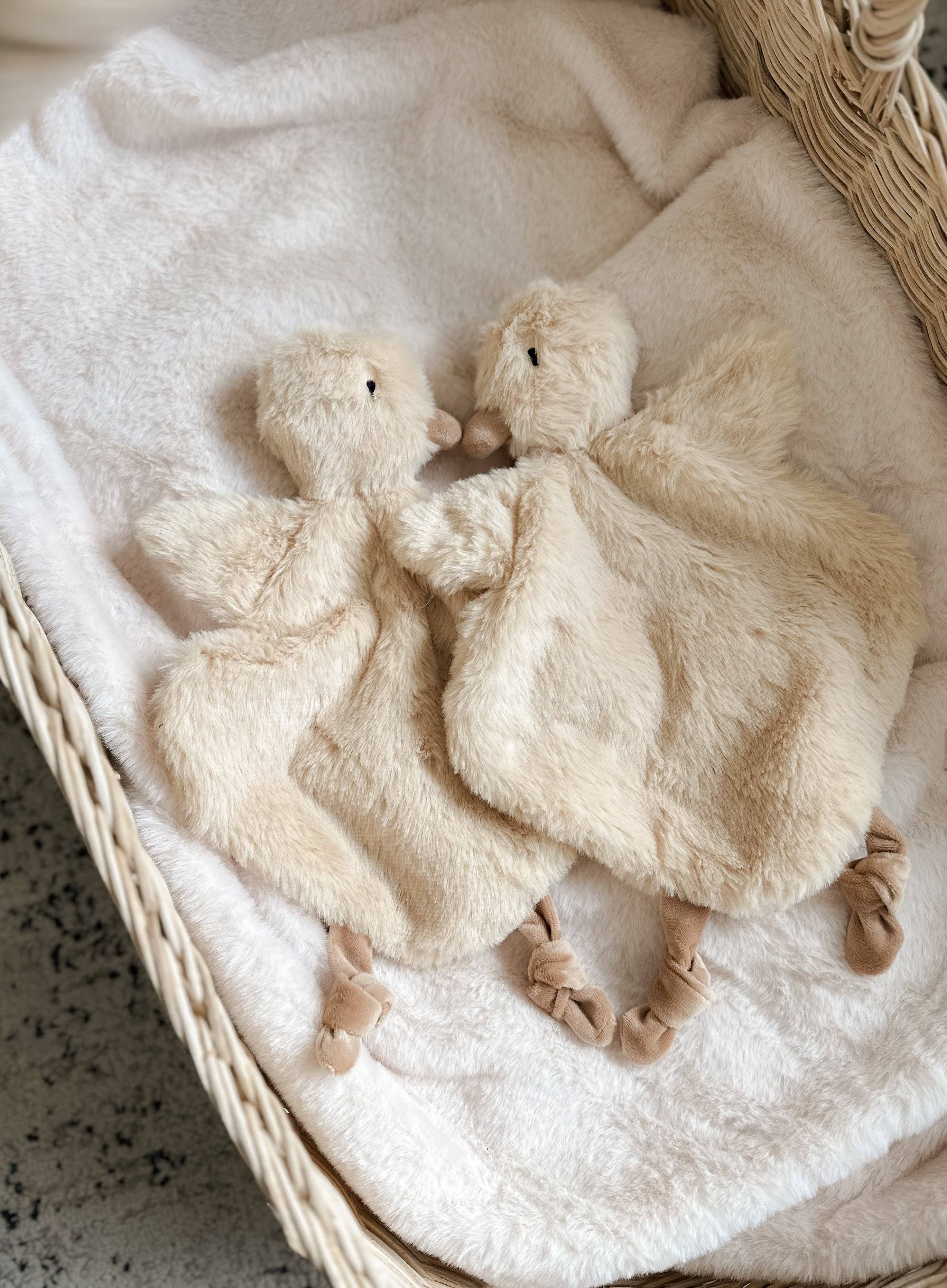 Pop Ya Tot | Quacks the Comforter Toy