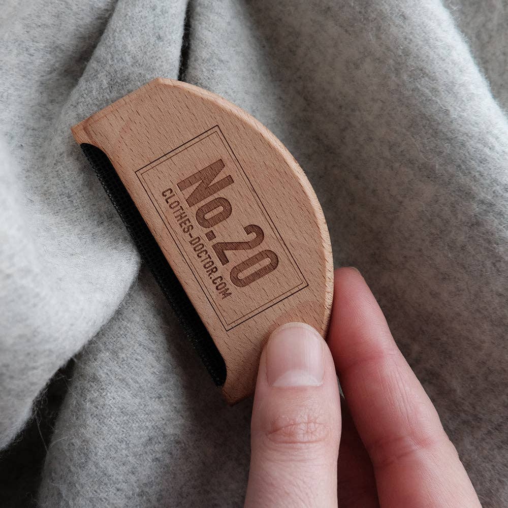 Paul James Knitwear | Natural Beechwood Comb