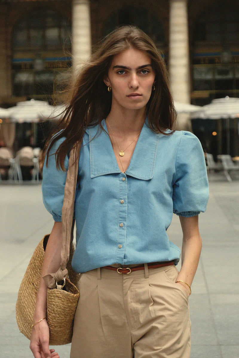 Lilya | Annyck Chambray Top - light blue