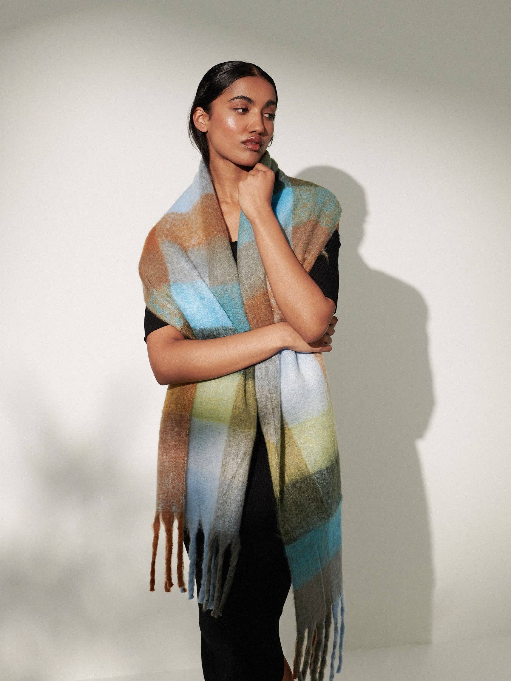 Angels Whisper | Biscuit Checkered Fluffy Scarf
