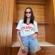 Maku France V-neck tee - model wearing lifestyle shot