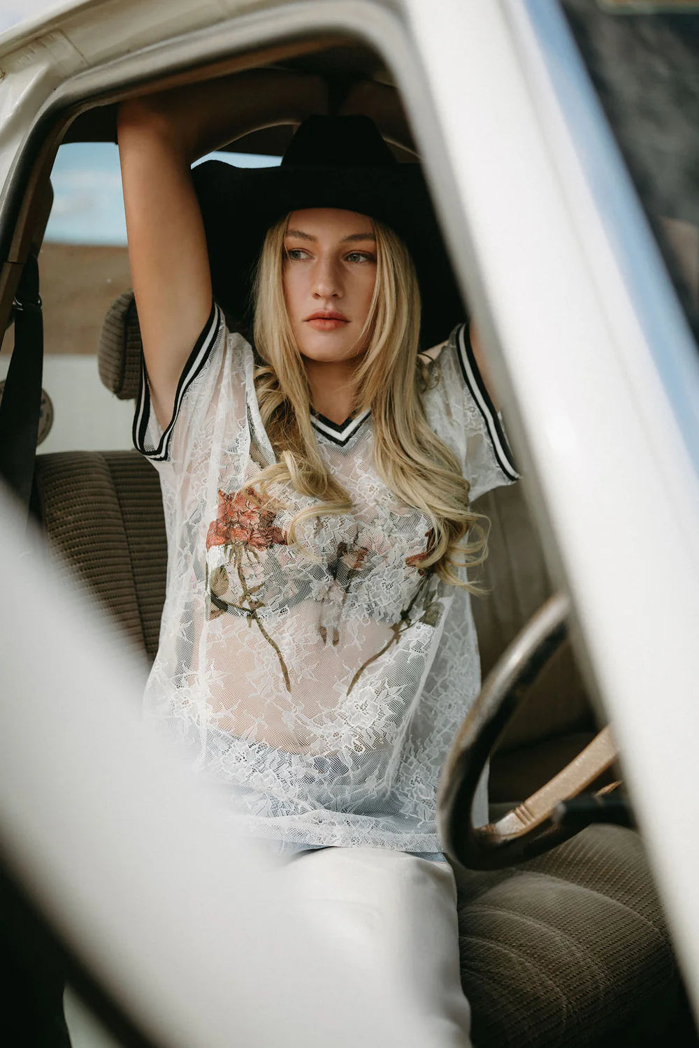 FAR MER by Whitney | Lace Raglan- Bud and Bone