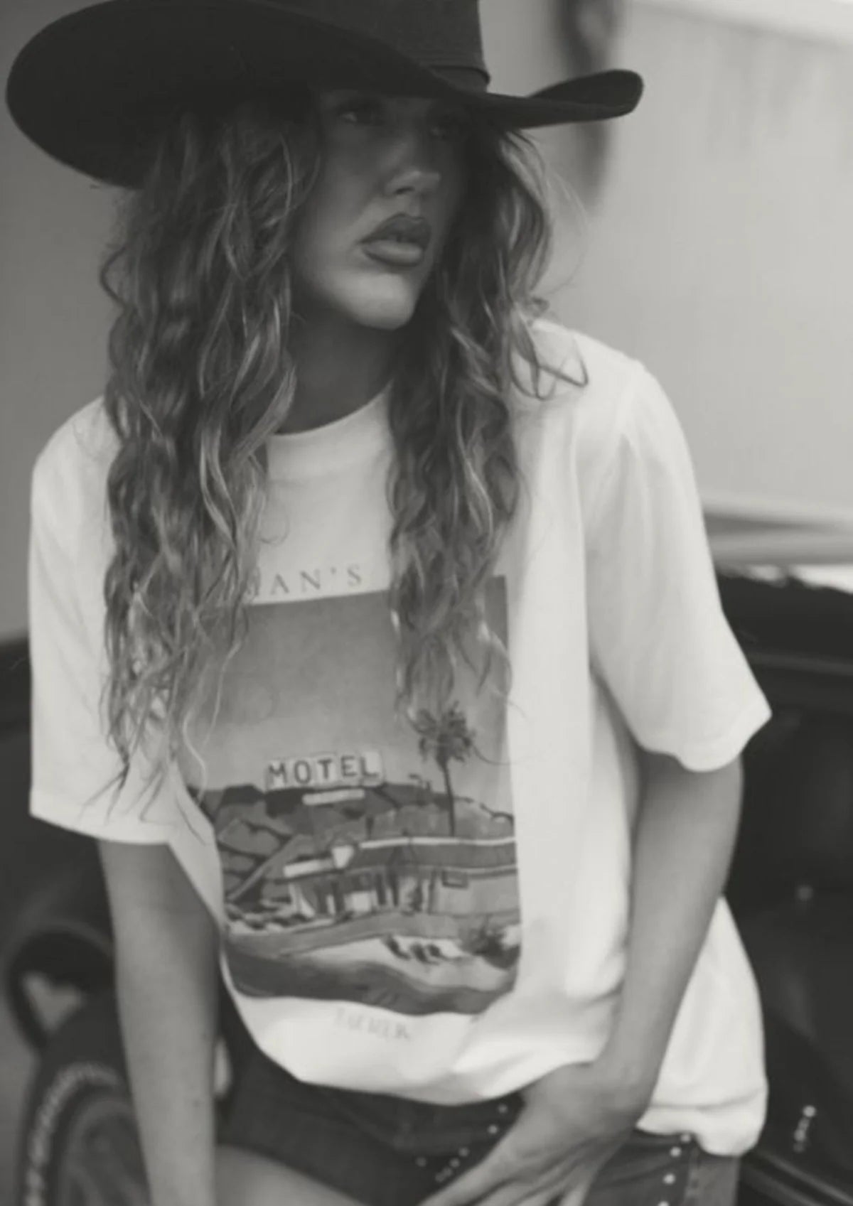 FAR MER by Whitney | No Vacancy Crew Tee